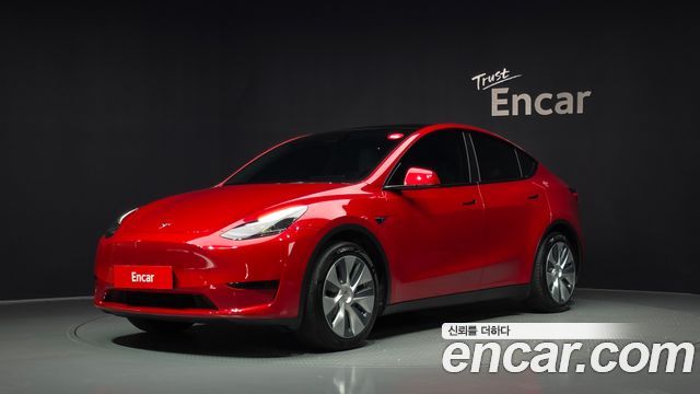 Tesla Model Y 2023