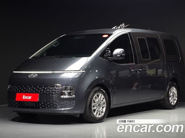 Hyundai Staria 2024
