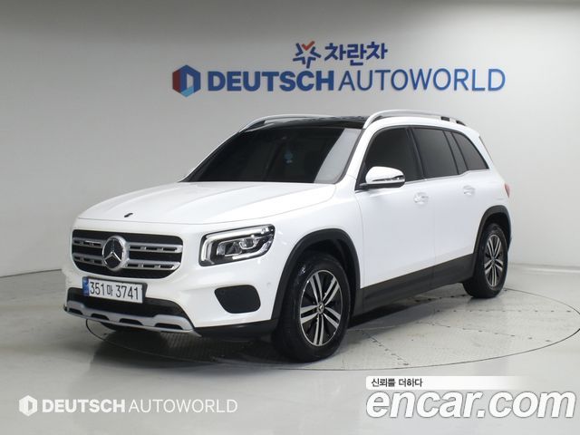 Mercedes-Benz GLB-Class 2021