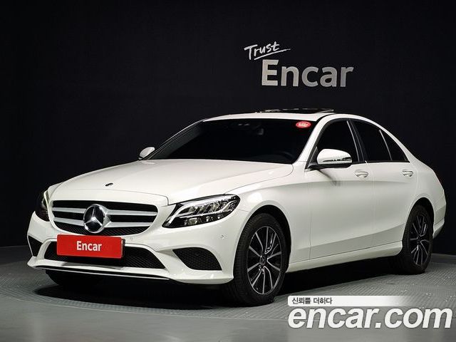 Mercedes-Benz C-Class 2020