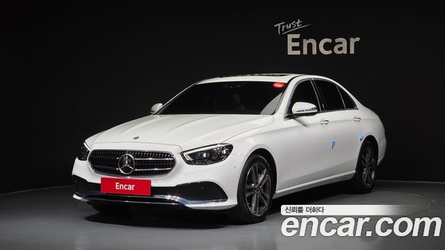 Mercedes-Benz E-Class 2021