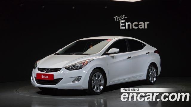 Hyundai AVANTE 2012