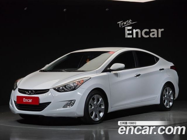 Hyundai AVANTE 2012