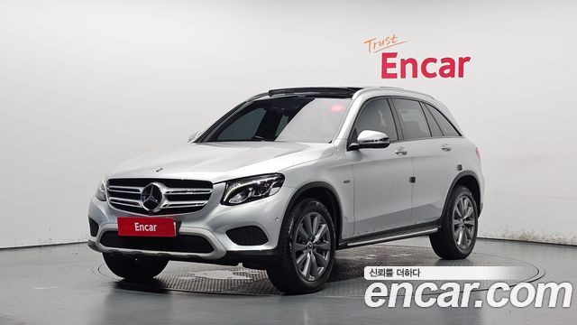 Mercedes-Benz GLC-Class 2019
