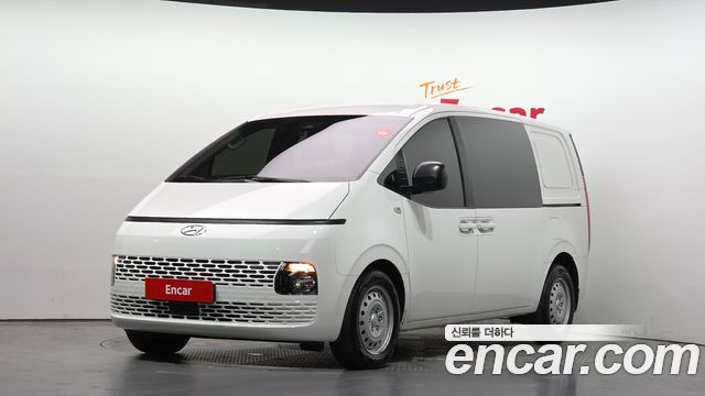 Hyundai Staria 2021