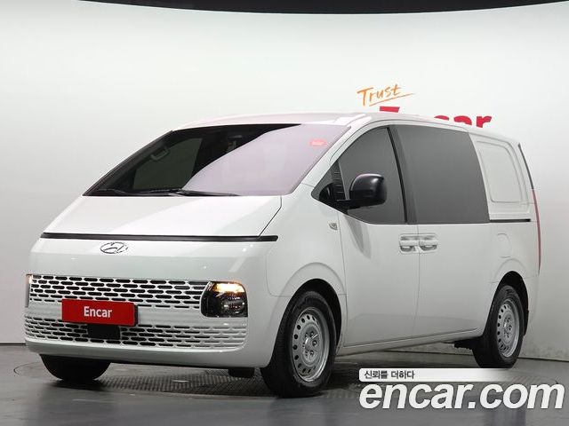 Hyundai Staria 2021