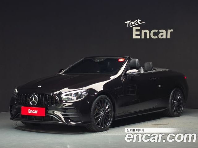 Mercedes-Benz E-Class 2022