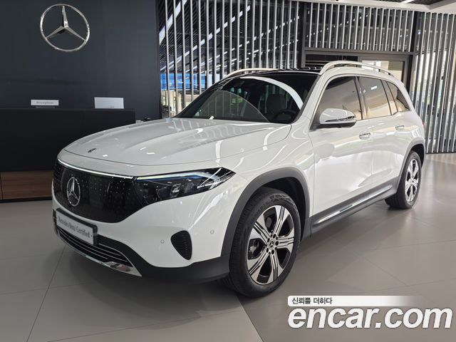 Mercedes-Benz EQB 2025