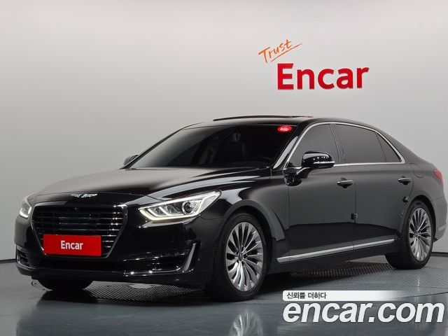 Genesis EQ900 2017