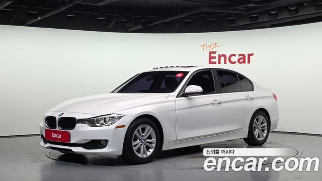 BMW 3-Series 2012