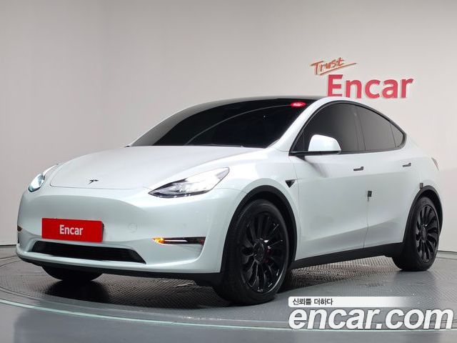 Tesla Model Y 2021