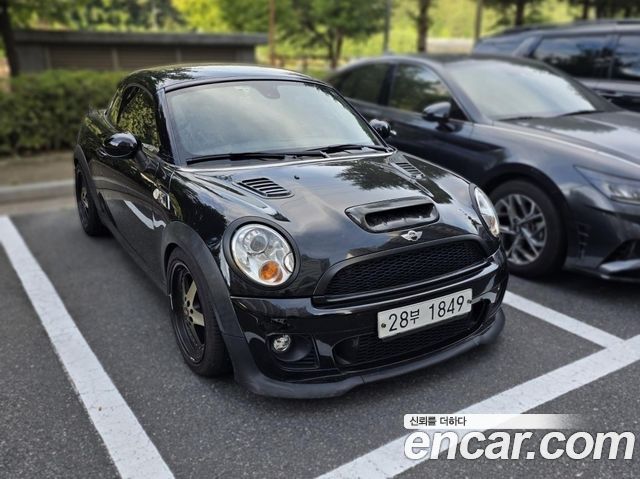 Mini Coupe 2011