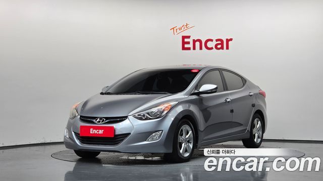 Hyundai AVANTE 2013
