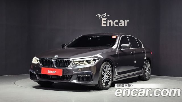 BMW 5-Series 2020