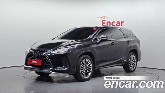 Lexus RX 2021