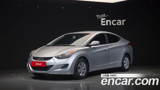 Hyundai AVANTE 2013