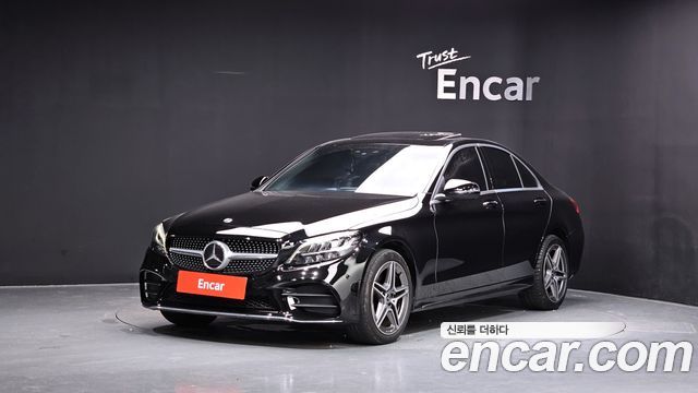Mercedes-Benz C-Class 2021