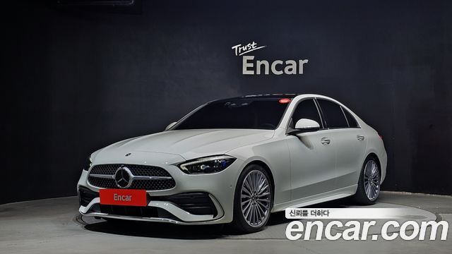 Mercedes-Benz C-Class 2023
