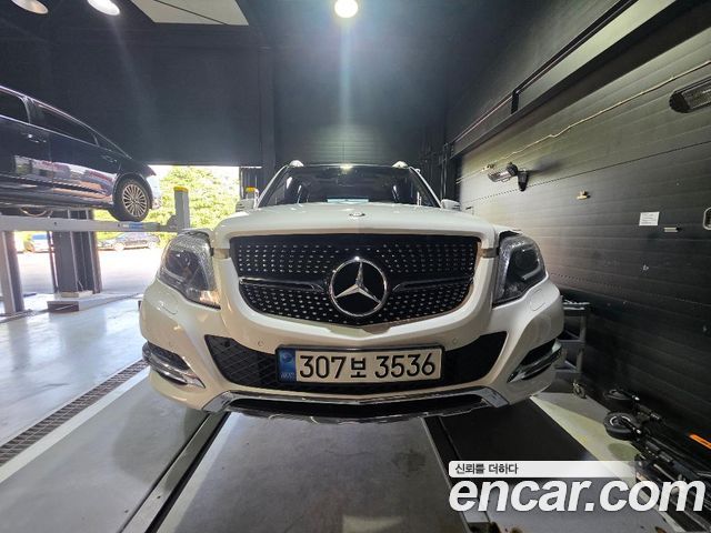 Mercedes-Benz GLK-Class 2013