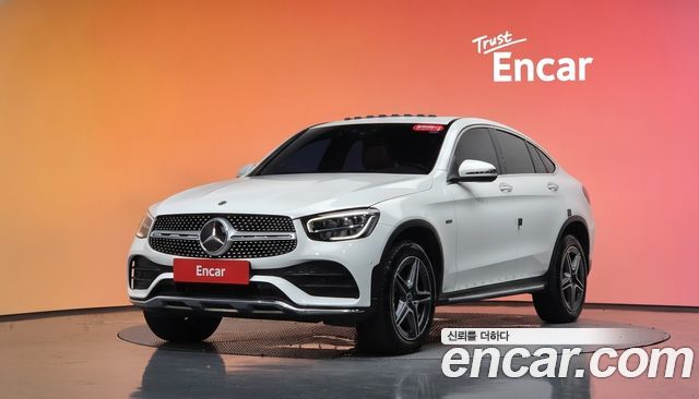 Mercedes-Benz GLC-Class 2021