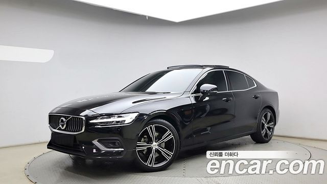 Volvo S60 2021