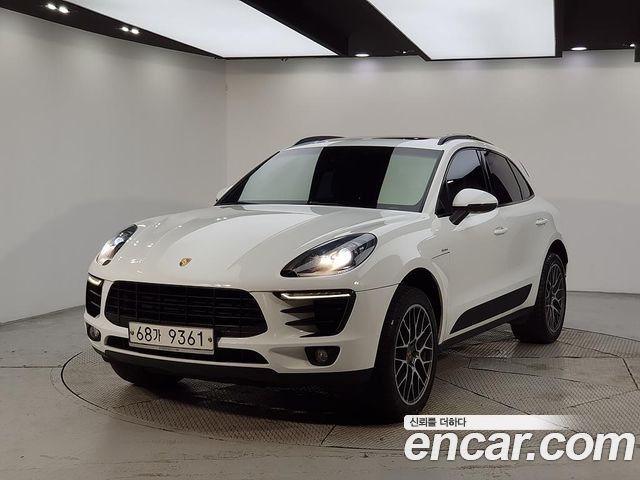 Porsche Macan 2015