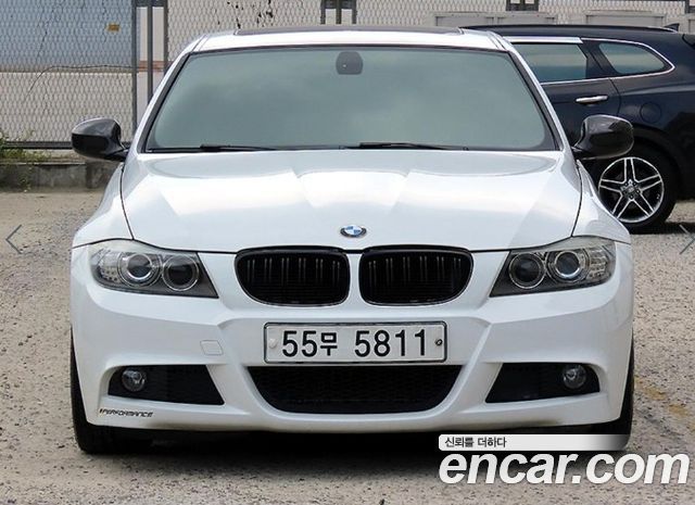BMW 3-Series 2011
