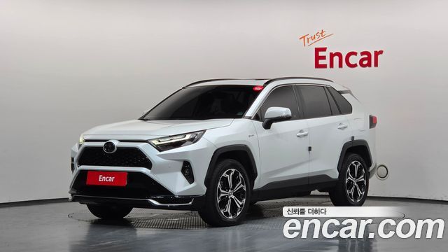Toyota RAV4 2025