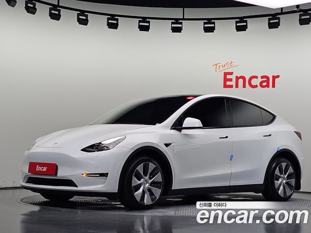 Tesla Model Y 2022