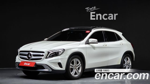 Mercedes-Benz GLA-Class 2016