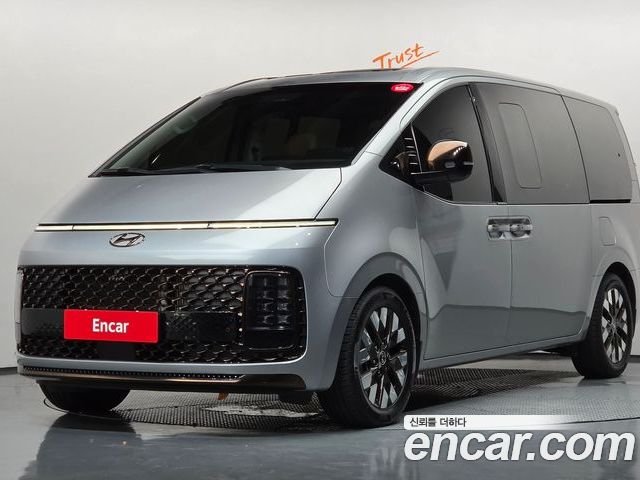 Hyundai Staria 2021