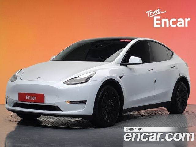 Tesla Model Y 2022