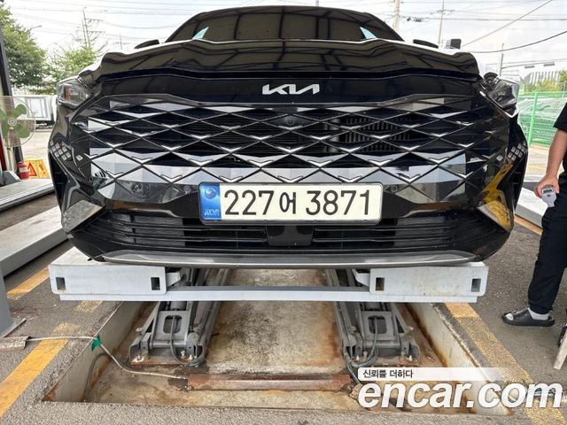 Kia K8 2023