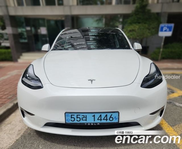 Tesla Model Y 2022