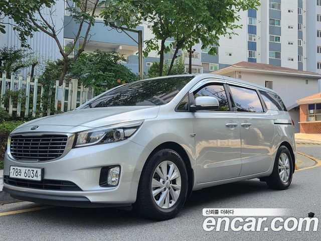 Kia Canival 2015