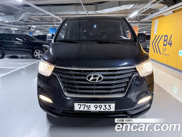 Hyundai Starex 2019