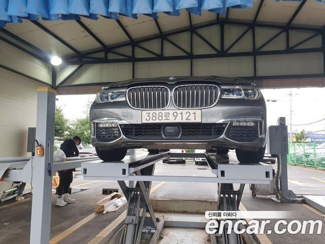 BMW 7-Series 2018