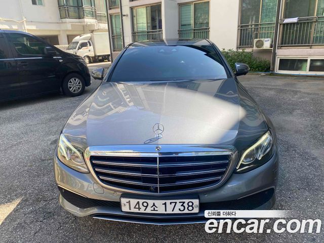 Mercedes-Benz E-Class 2020