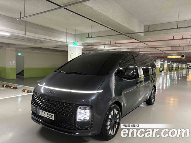 Hyundai Staria 2021