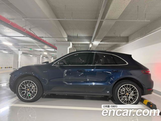 Porsche Macan 2017