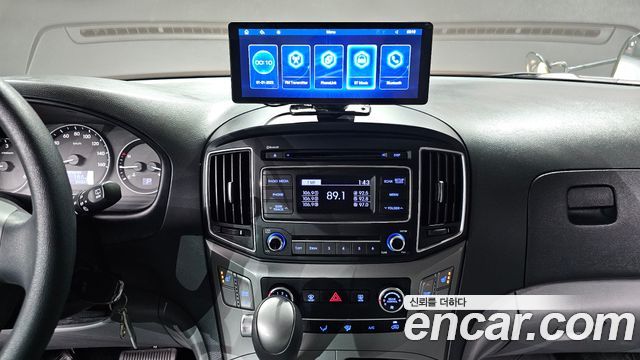 Hyundai Starex 2016