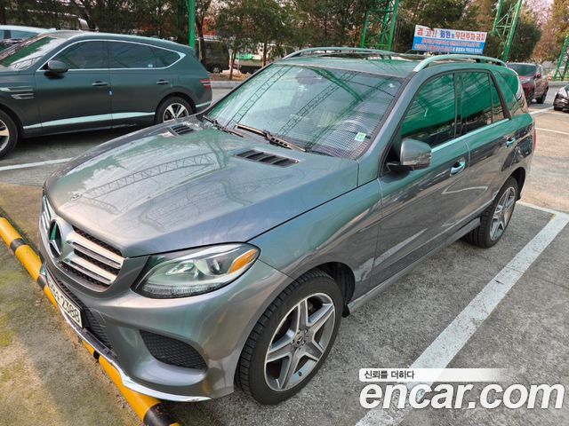 Mercedes-Benz GLE-Class 2017