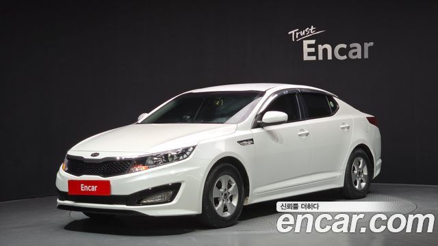 Kia K5 2011