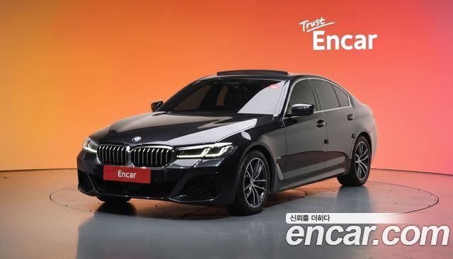 BMW 5-Series 2022