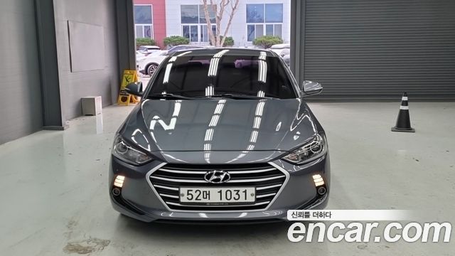 Hyundai AVANTE 2017