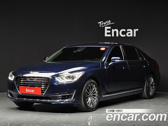 Genesis EQ900 2017