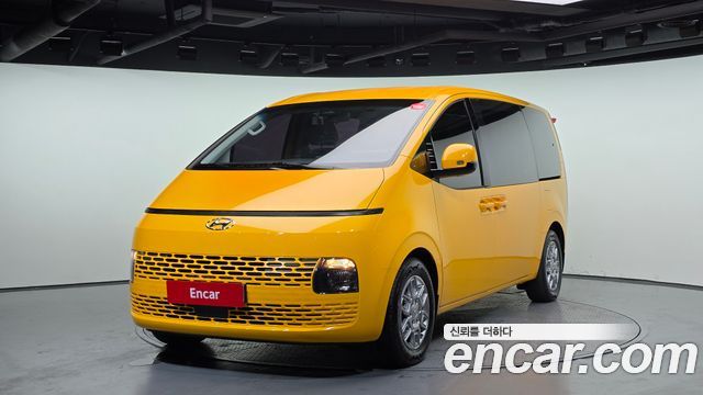 Hyundai Staria 2021
