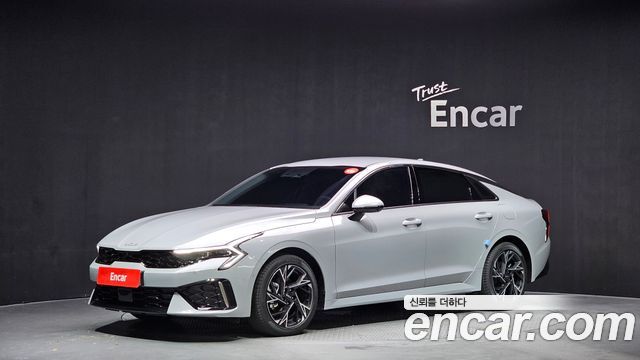 Kia K5 2025