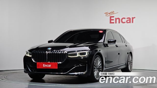 BMW 7-Series 2021