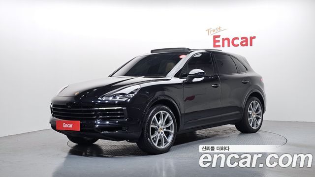Porsche Cayenne 2021